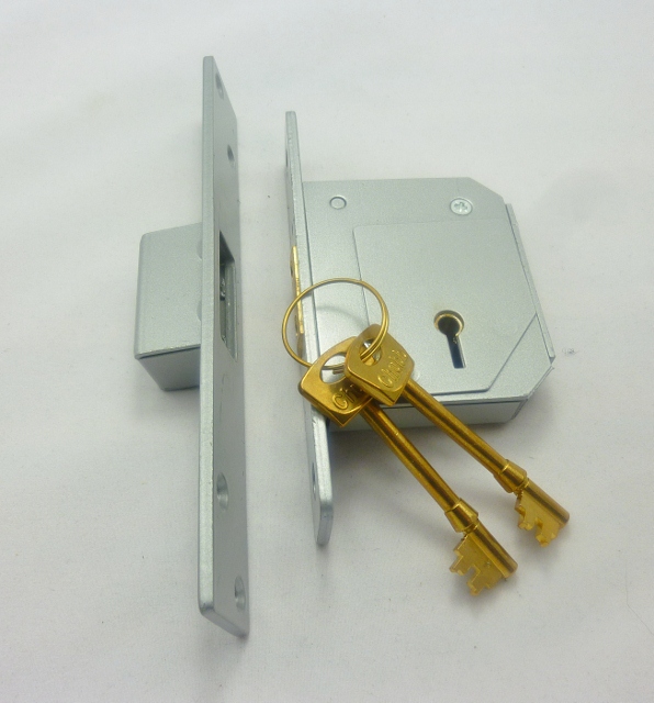 chubb door lock (596x640)